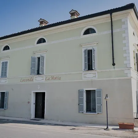 La Motta Inn *